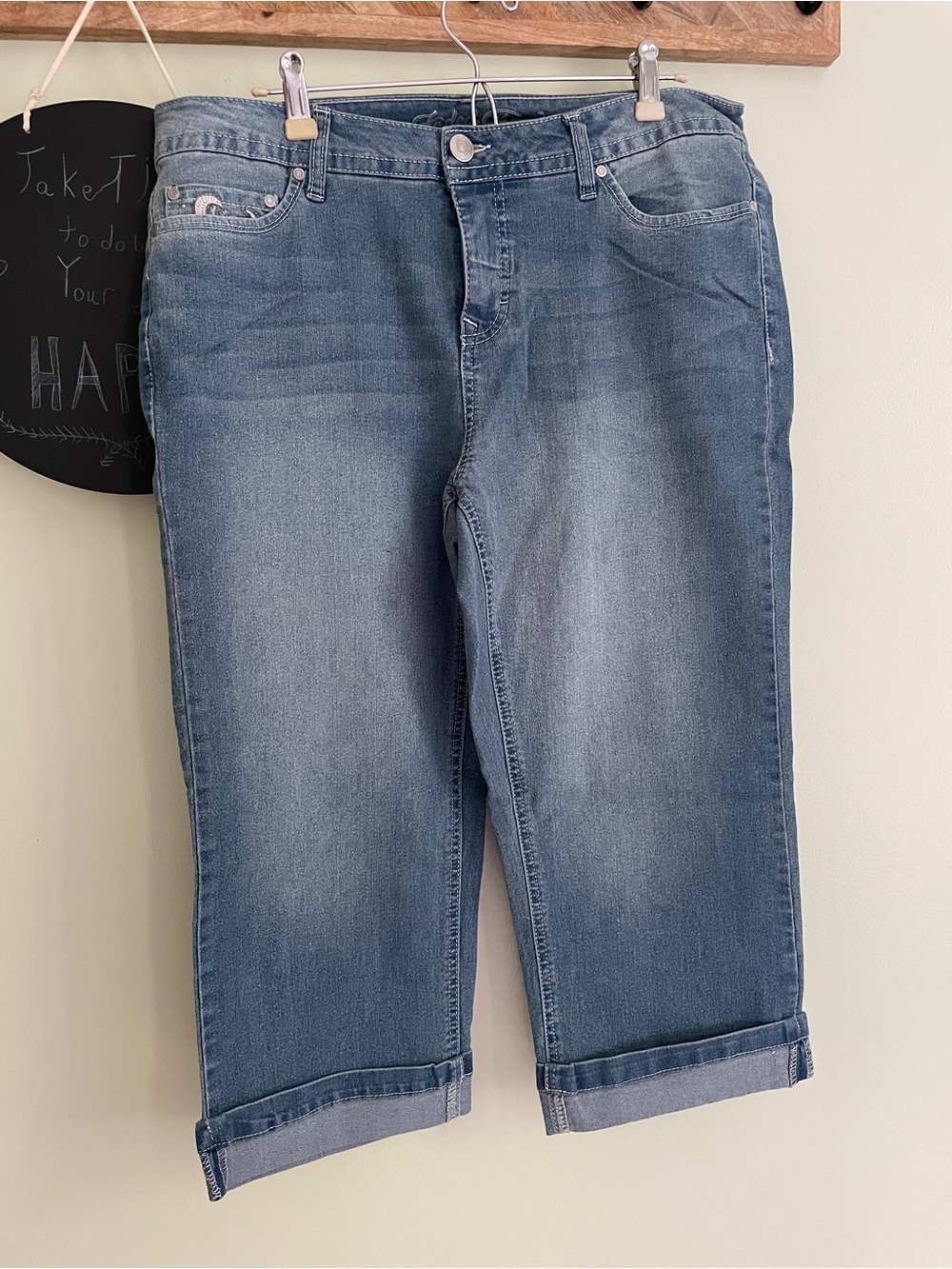 Faded Glory Men's Medium Blue Relaxed Capri Jeans